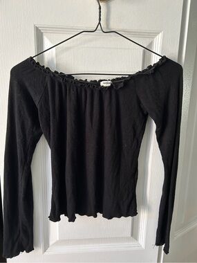 Garage Black Off-the-Shoulder Ribbed Long Sleeve Top